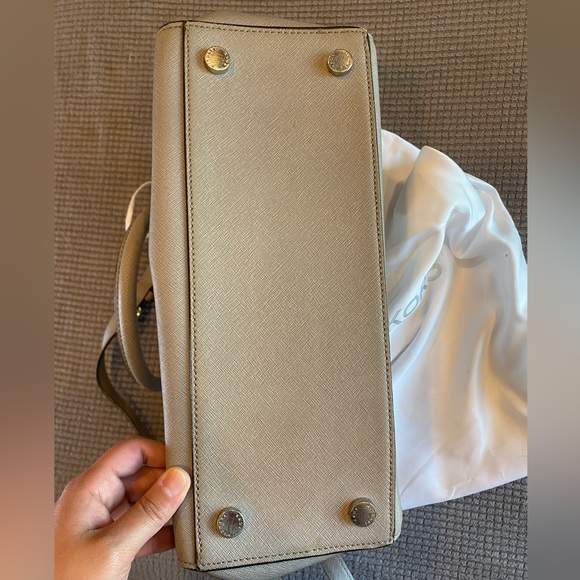 Michael Kors Large Grey Satchel - Picture 5 of 5